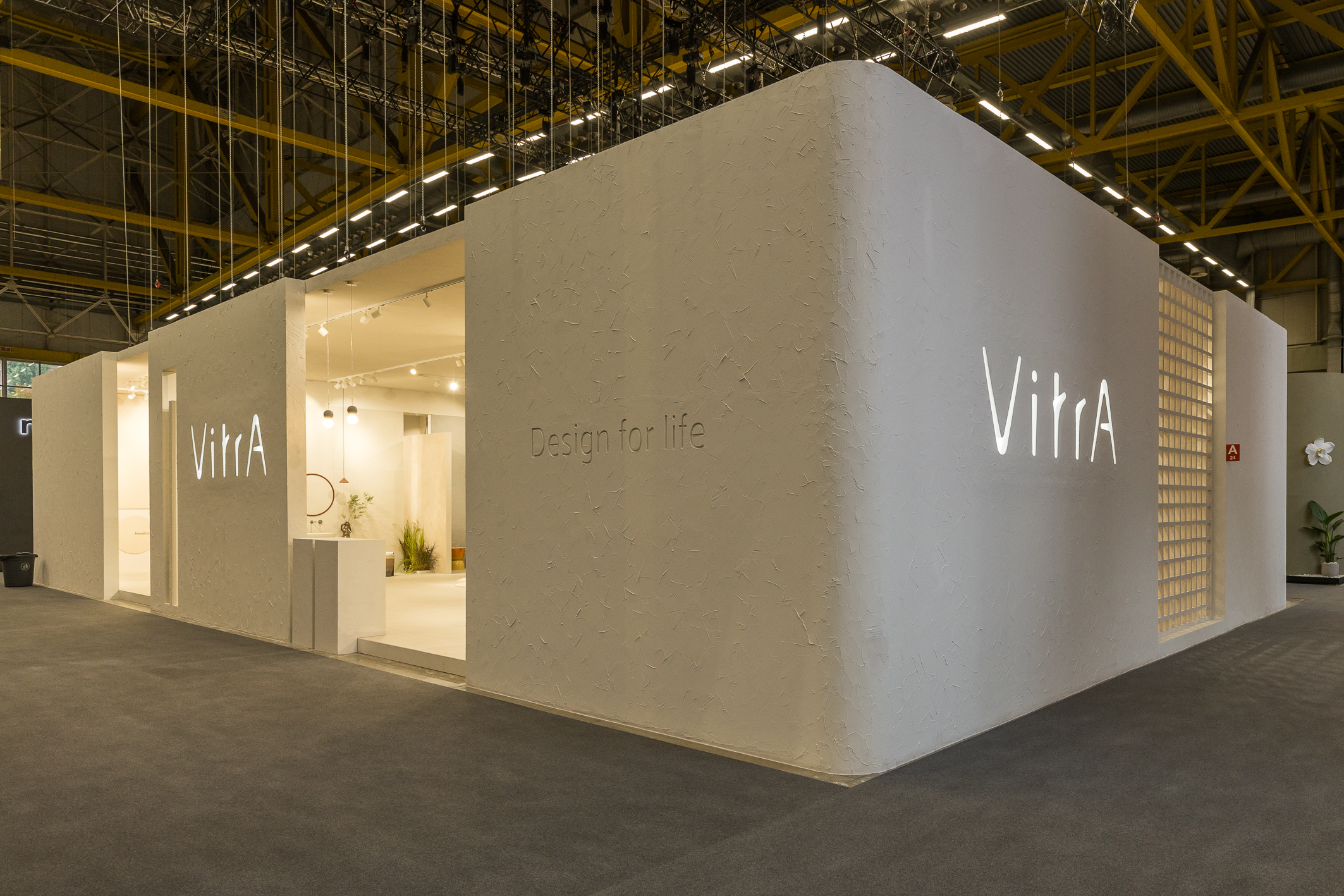 VitrA_Karo_Cersaie2025_1.jpg